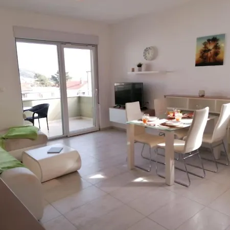 Apartamento Mali San